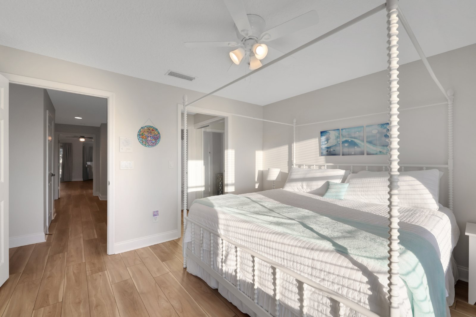 LIVE SECONDS FROM THE BEACH IN THIS LUXURIOUS TOWNHOUSE property image