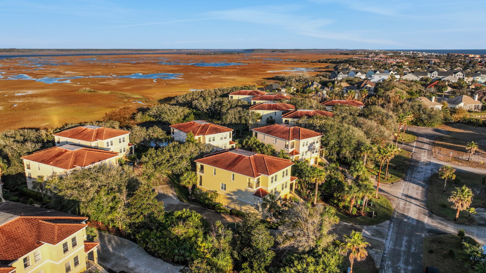 LIVE SECONDS FROM THE BEACH IN THIS LUXURIOUS TOWNHOUSE property image