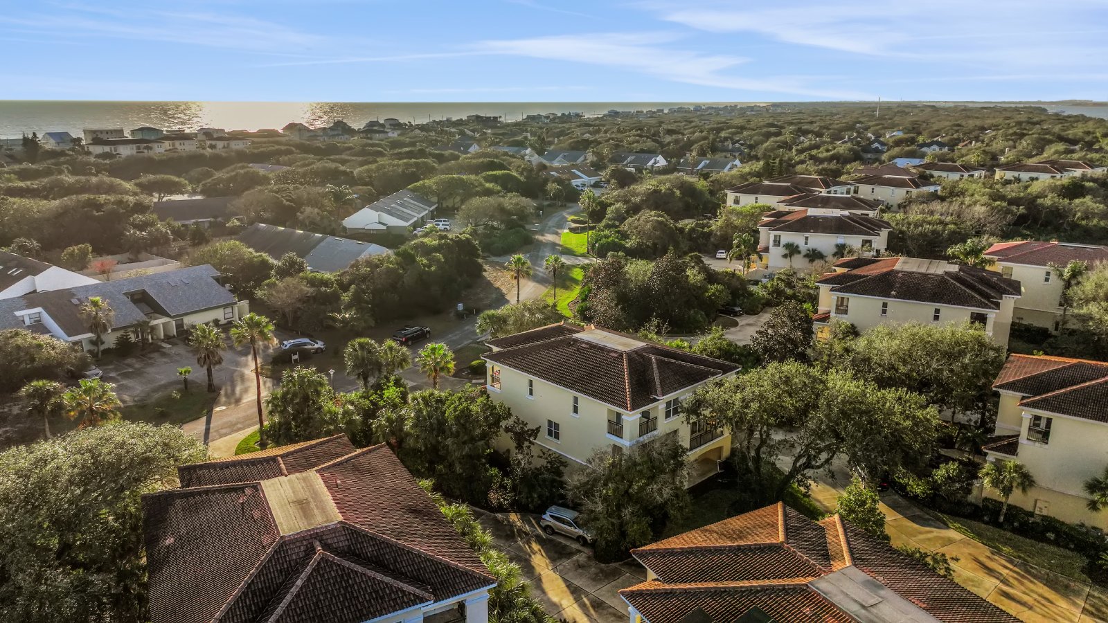 LIVE SECONDS FROM THE BEACH IN THIS LUXURIOUS TOWNHOUSE property image